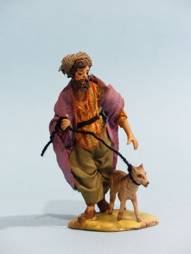 Uomo con cane al guinzaglio