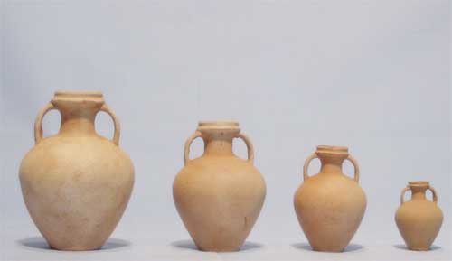 V1 Anfora vinaria in terracotta mini 35 mm.